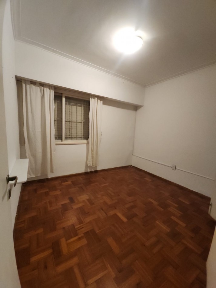 ALQUILER CASA EN GUEMES Y BV GALVEZ