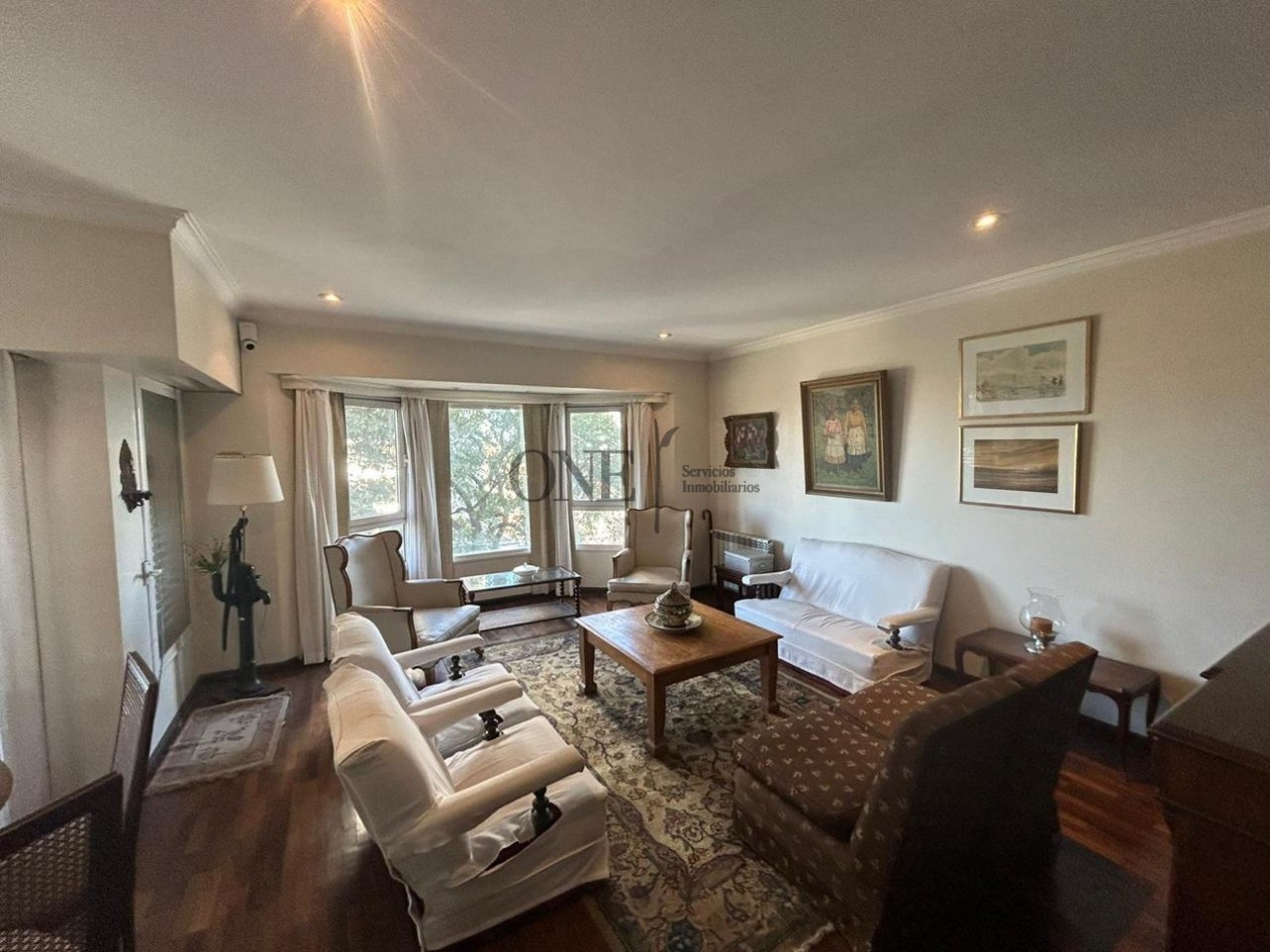 Venta Piso de categoria Bv Galvez