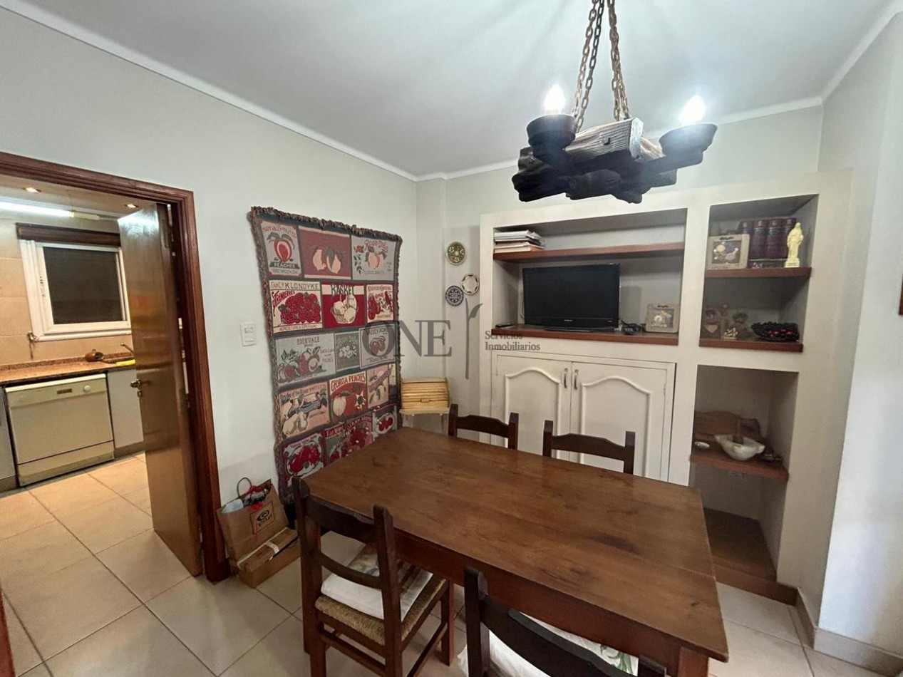 Venta Piso de categoria Bv Galvez