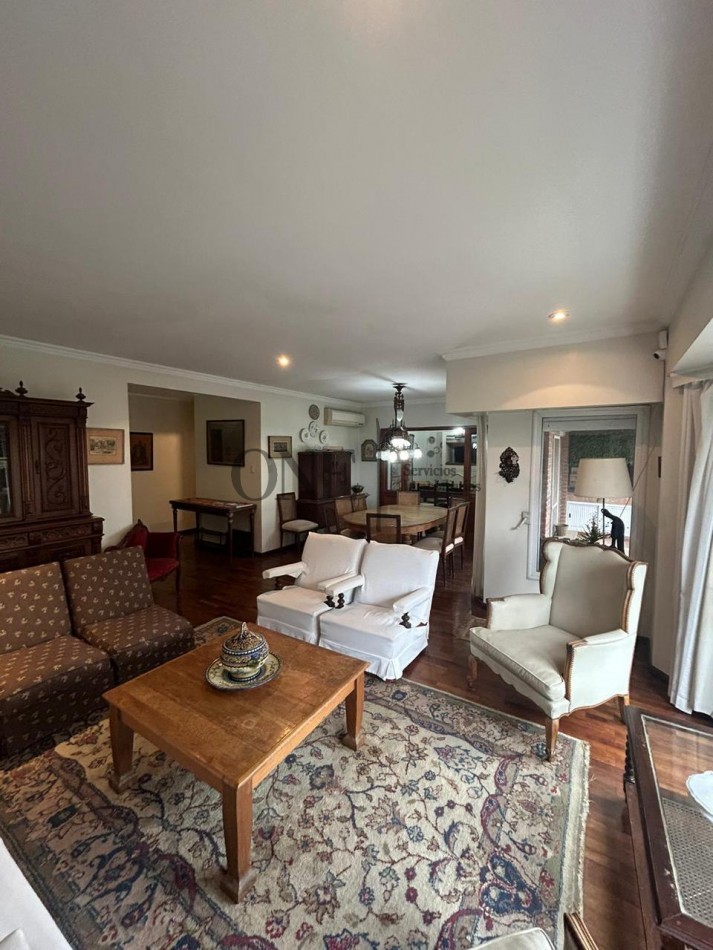 Venta Piso de categoria Bv Galvez