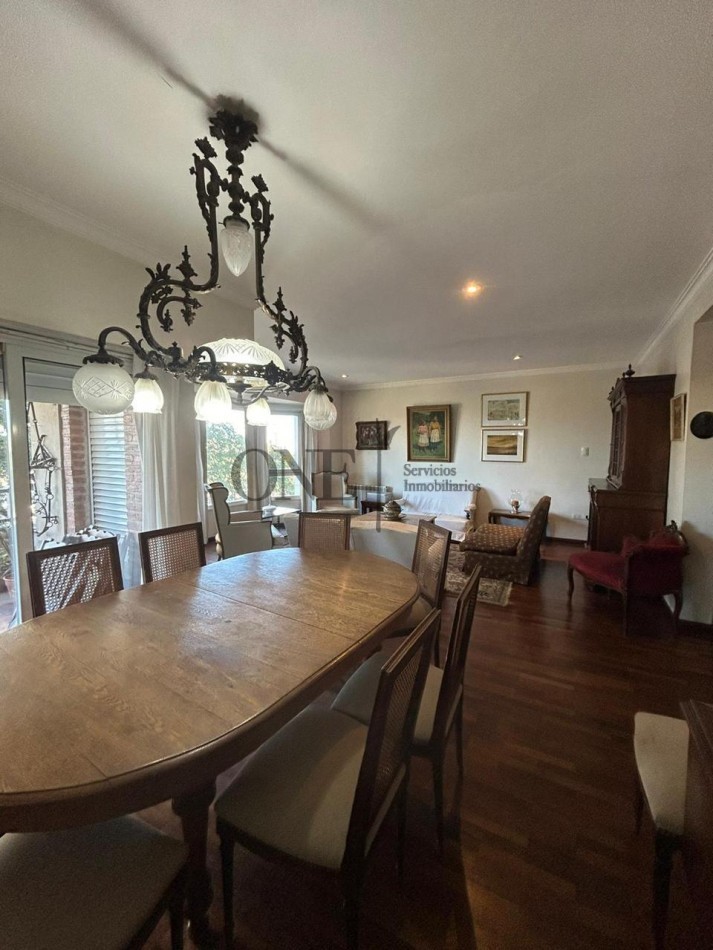 Venta Piso de categoria Bv Galvez